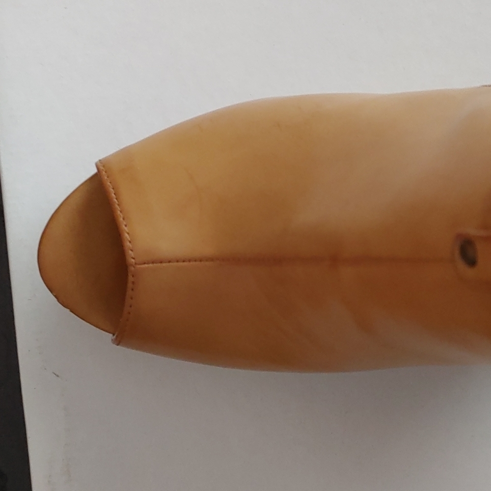 UNLISTED open toe wedges - Picture 3 of 8
